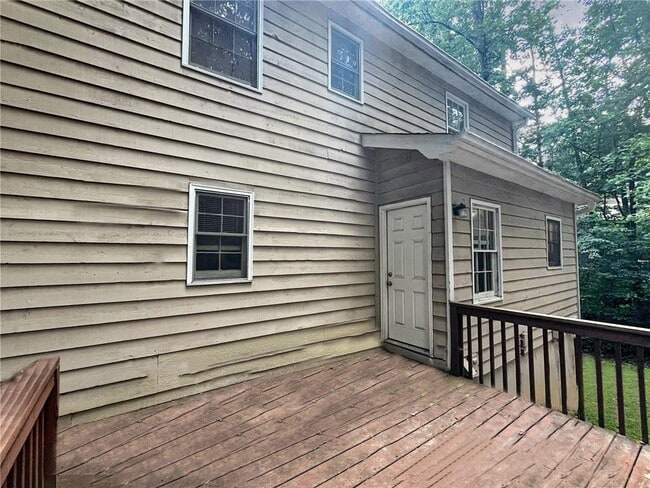 Building Photo - 4125 Maple Ferry Dr