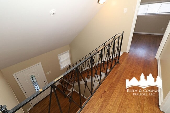 Building Photo - 2010 Tammwood Dr