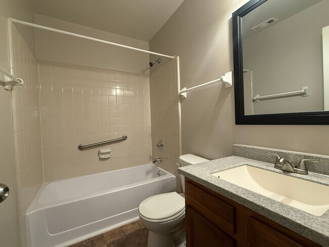 Building Photo - 8317 Summerglen Cir