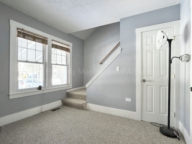 Building Photo - Updated Bungalow with Florida Room Near Downtown Ferndale