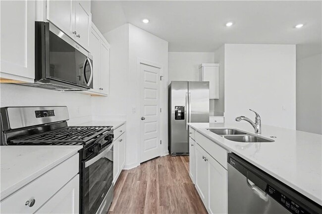 Building Photo - 539 Colorado St