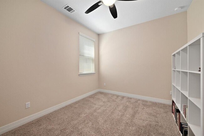 Building Photo - 6321 Llano Stage Trl