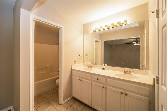 Building Photo - 1309 Allante Ct