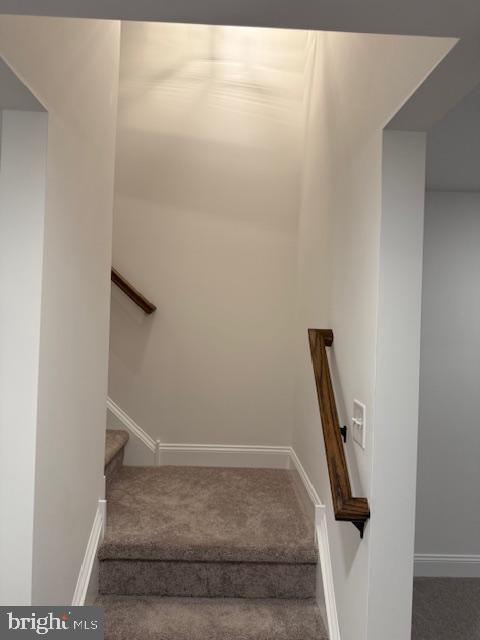 Building Photo - 316 Foxtail Ln