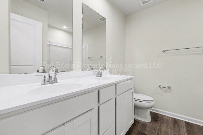 Building Photo - 1506 Gutter Br Dr