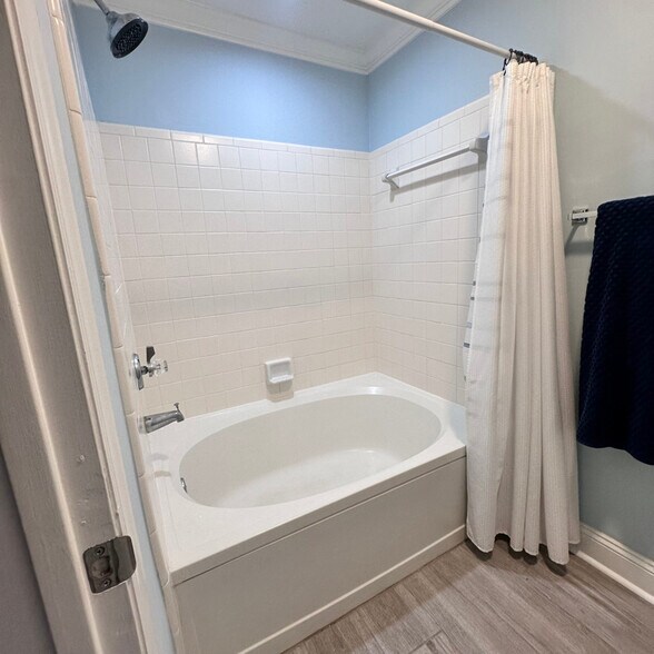 Building Photo - 18713 Vineyard Point Ln