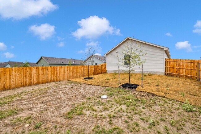 Building Photo - Beautiful Rental Home Located near 410 and Old Pearsall Rd.