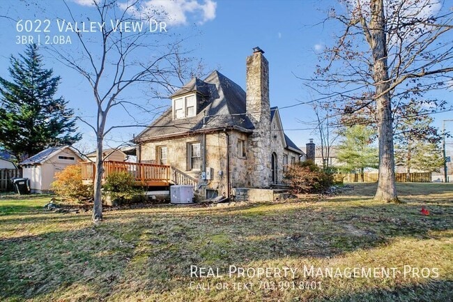 Building Photo - 6022 Valley View Dr