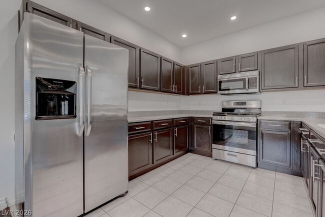 Building Photo - 5938 Gentleslope St