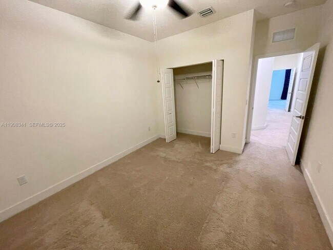 Building Photo - 8871 NW 103rd Pl