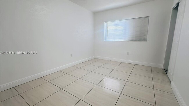 Building Photo - 2125 NW 66th St