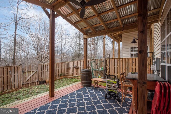Building Photo - 9776 Corbett Cir