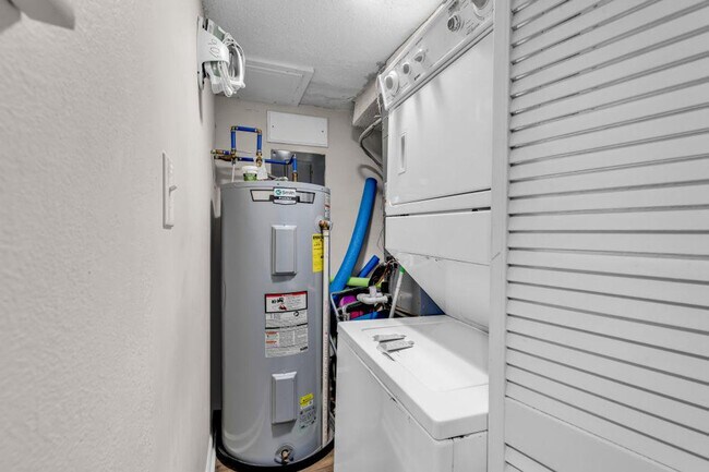 Building Photo - 2001 S Ocean Blvd