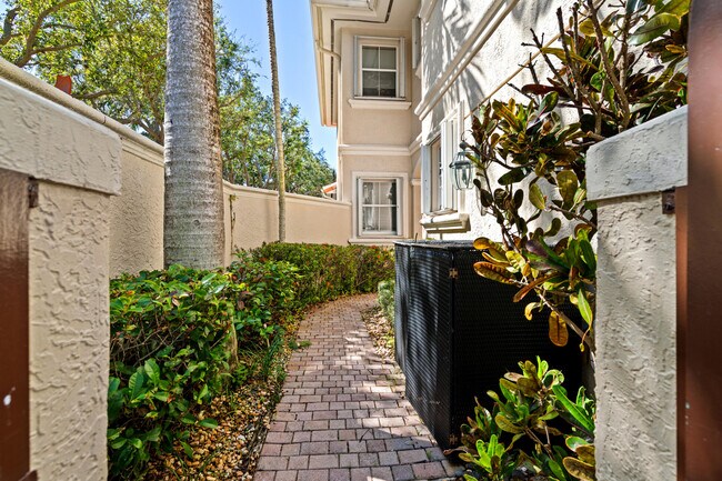 Building Photo - 1468 Mariner Way