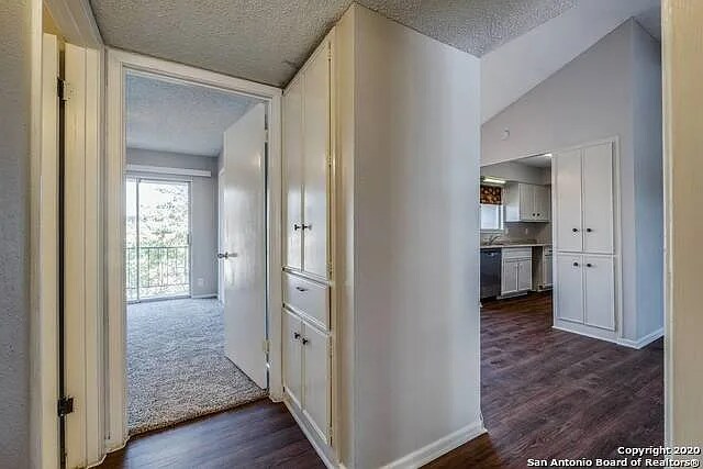 Building Photo - 9503 Powhatan Dr