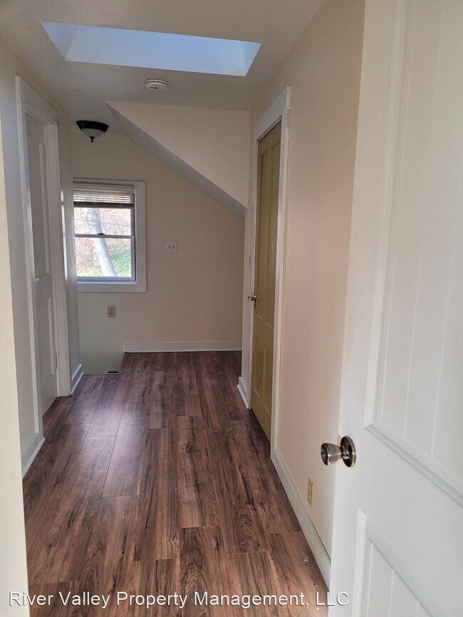 Building Photo - 2 br, 2 bath House - 22 Day St