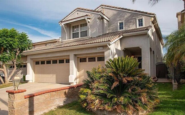 Primary Photo - Amazing 2 story 4 bedroom