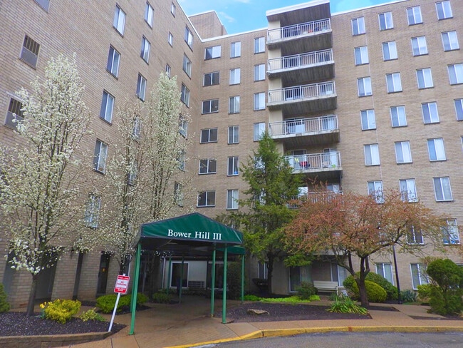 Main Entrance - Bower Hill Apartments