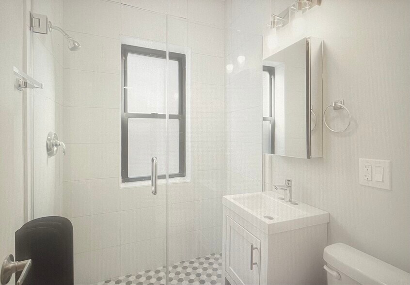 Building Photo - 1651 W Jonquil Ter