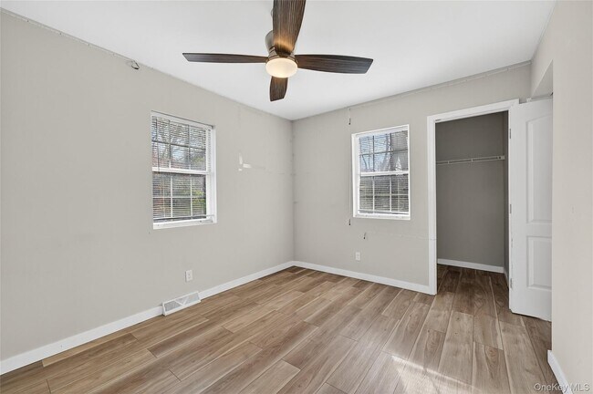 Building Photo - 12 Revere Rd