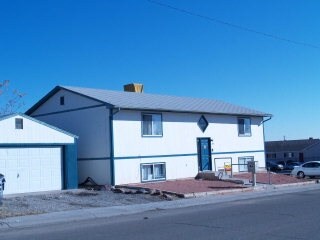 Building Photo - 1529 Oakshire Ln