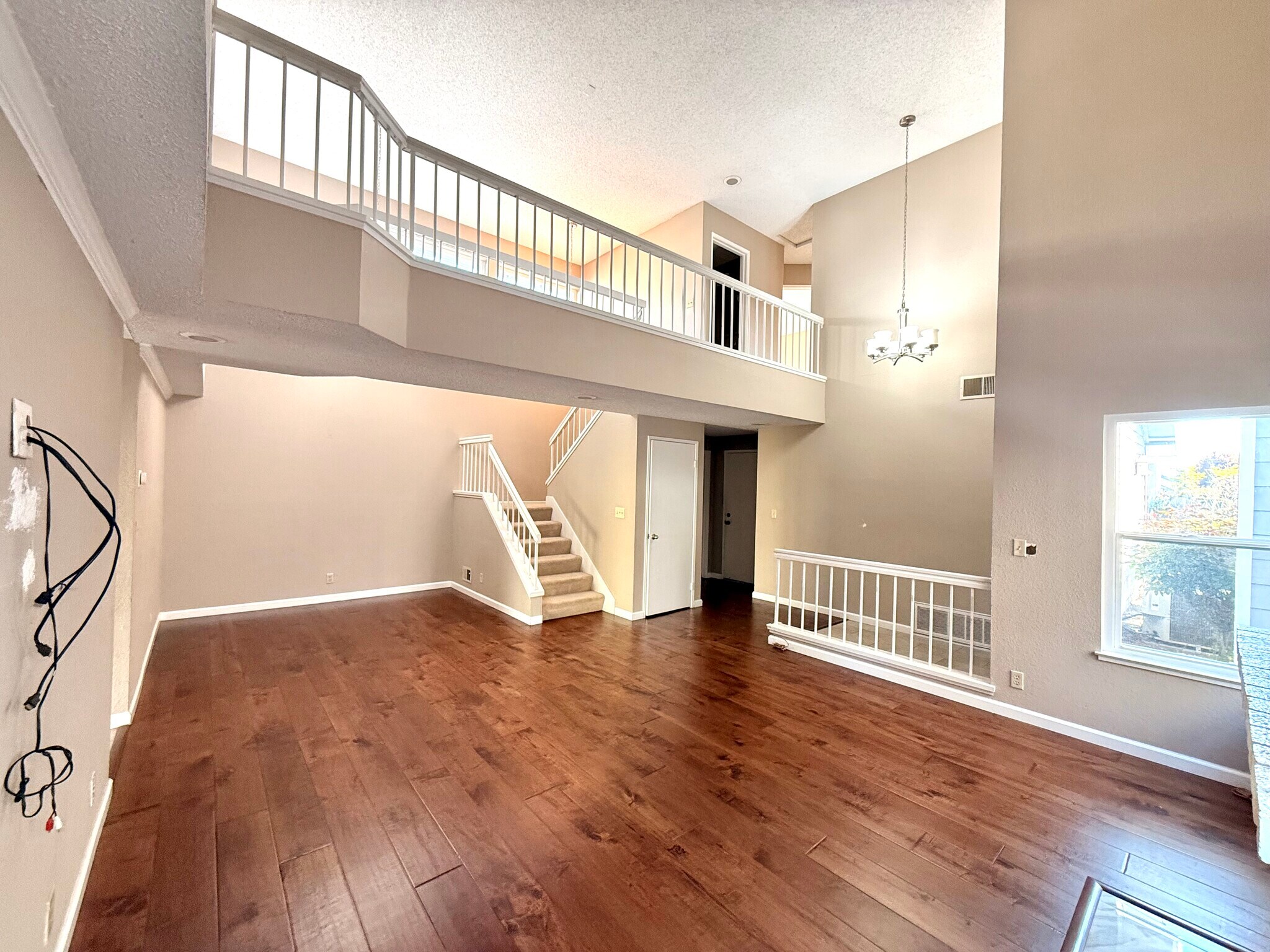 Building Photo - 1676 Lederer Cir