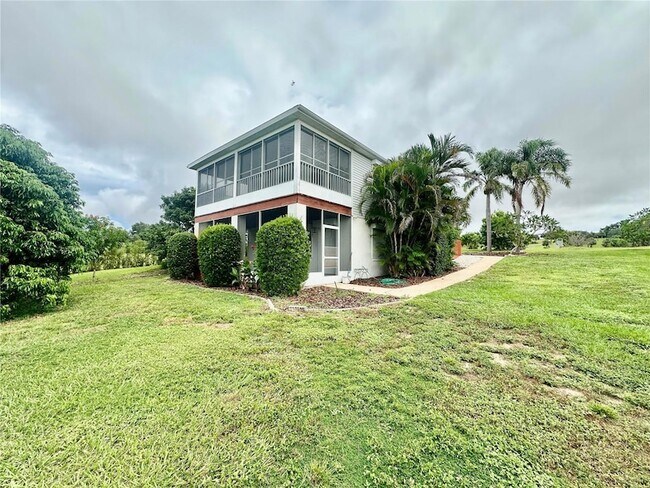 Building Photo - 709 S Lake Starr Blvd