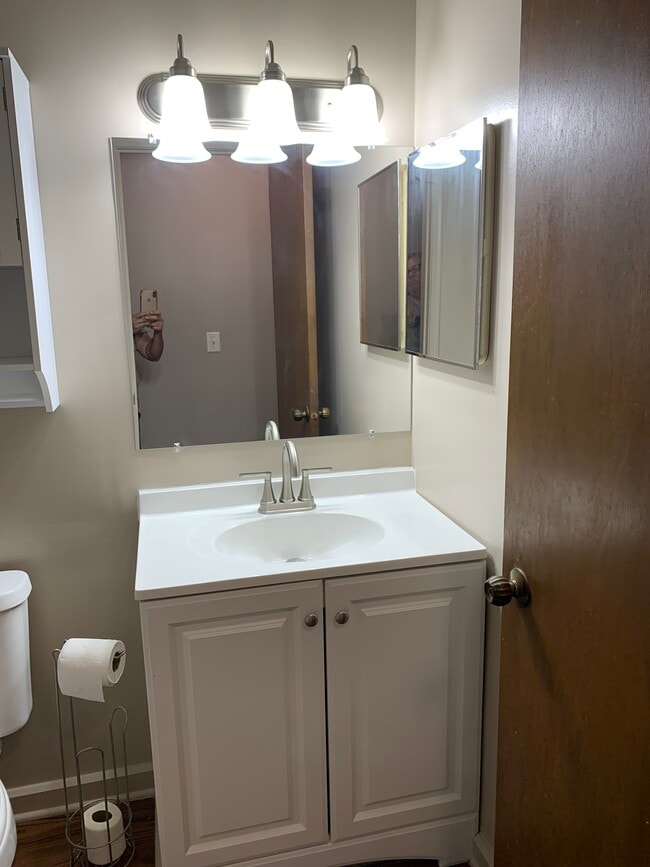 Bathroom - 4111 Charter Oak Dr