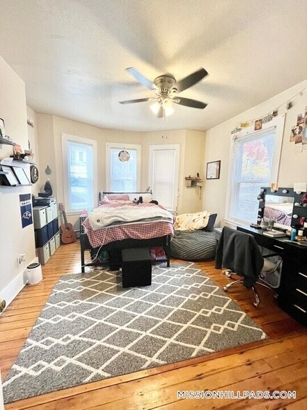 Building Photo - 19 Sachem St