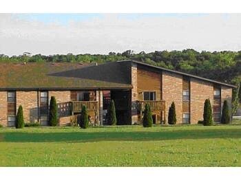 Primary Photo - Cedar Hill Apartments
