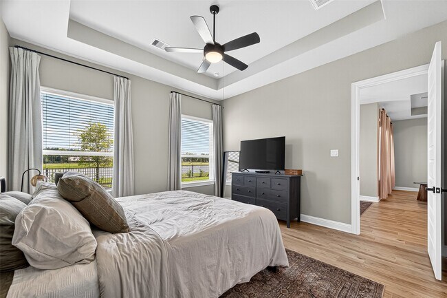 Building Photo - 2135 Tioga Vw Dr