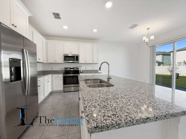 Building Photo - 3023 Adams Cross Dr