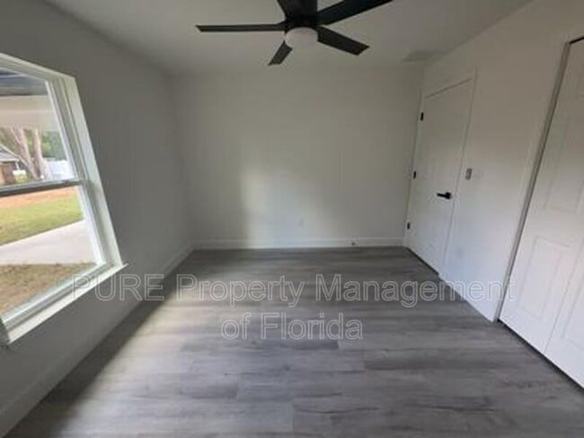 Building Photo - 5787 NW 62nd Ave