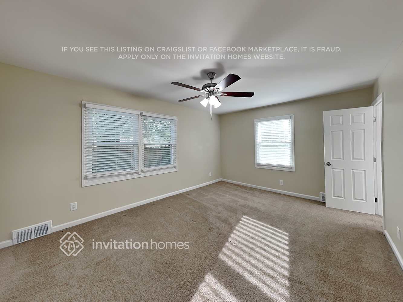 Building Photo - 3332 Bonneville Dr