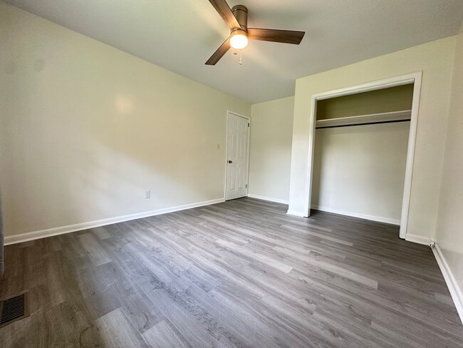 Building Photo - Home for rent in Gardendale