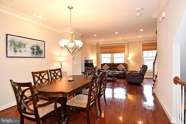 Building Photo - 4531 Westhall Dr