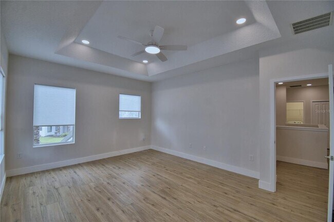 Building Photo - 2673 Calistoga Ave