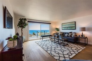 Building Photo - 18203 Coastline Dr