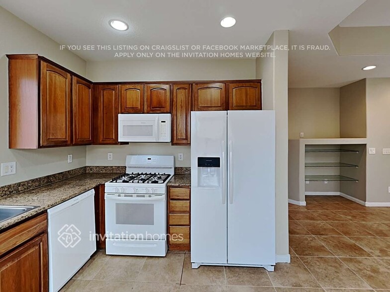 Building Photo - 320 Sweet Sugar Pine Dr