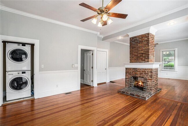 Building Photo - 2891 Macaw St NW