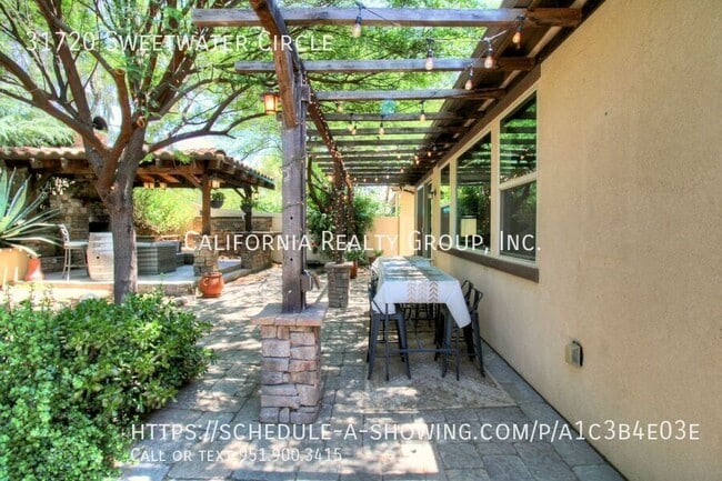 Building Photo - 31720 Sweetwater Cir