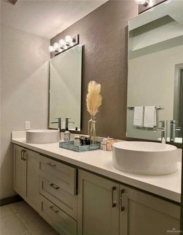 Building Photo - 16 S 5th St