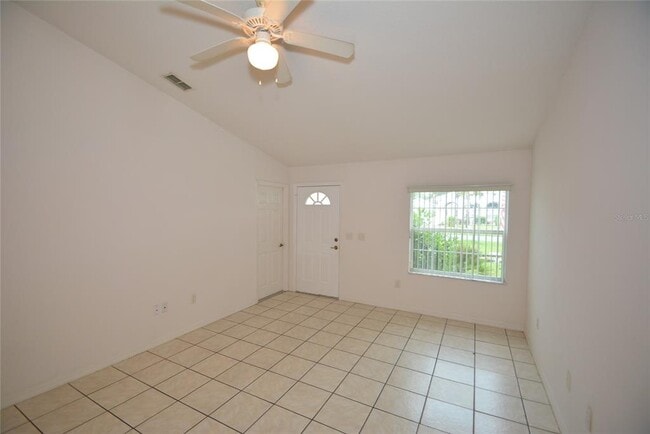 Building Photo - 15 Buttonwood Ln