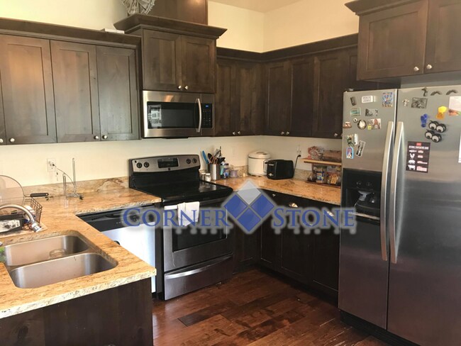 Building Photo - Fantastically Located Home in Boise!