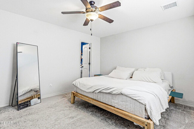 Building Photo - 3853 Loma Brisa Dr