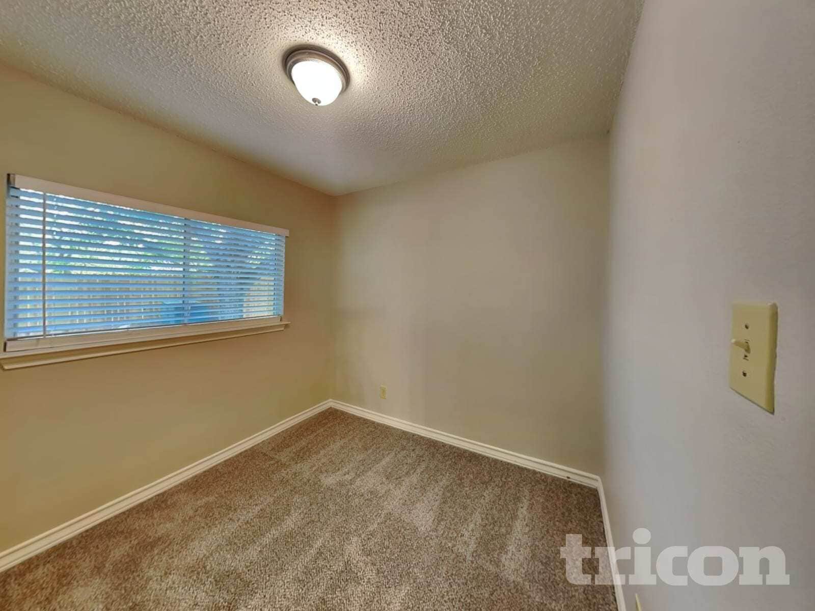 Building Photo - 9503 Arcade Ridge