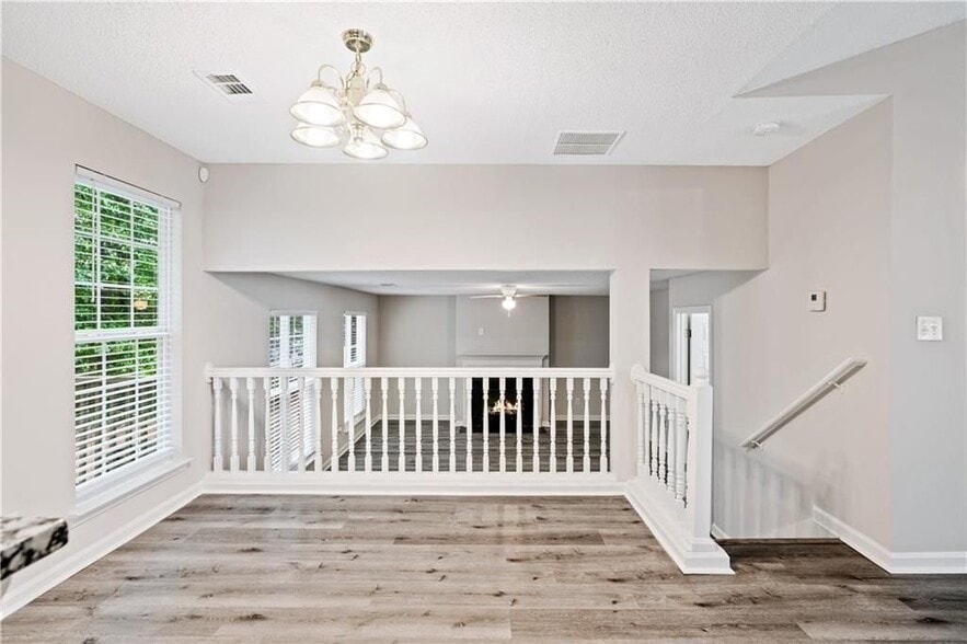 Building Photo - 5849 Amerson Ln