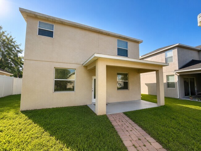 Building Photo - 15487 Camp Dubois Crescent