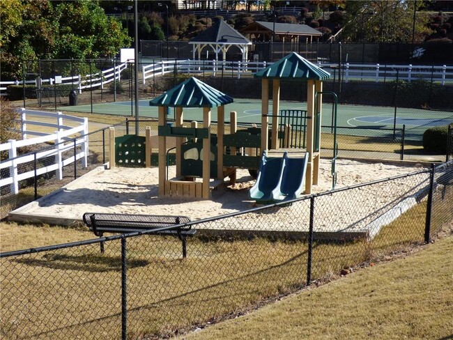 Building Photo - 1545 Shiloh Manor Ct