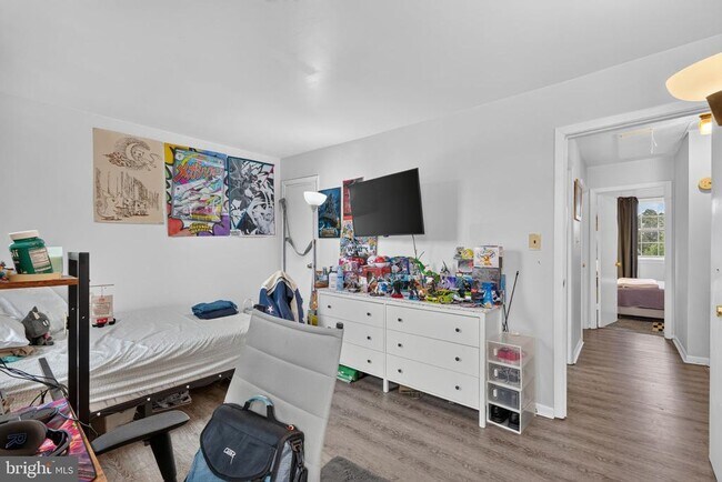 Building Photo - 12914 Claxton Dr